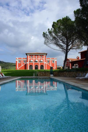 Гостиница Country Villas Fattoria Le Guardiole  Капалбио